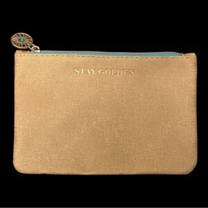 10 for $25 ipsy Makeup Bag